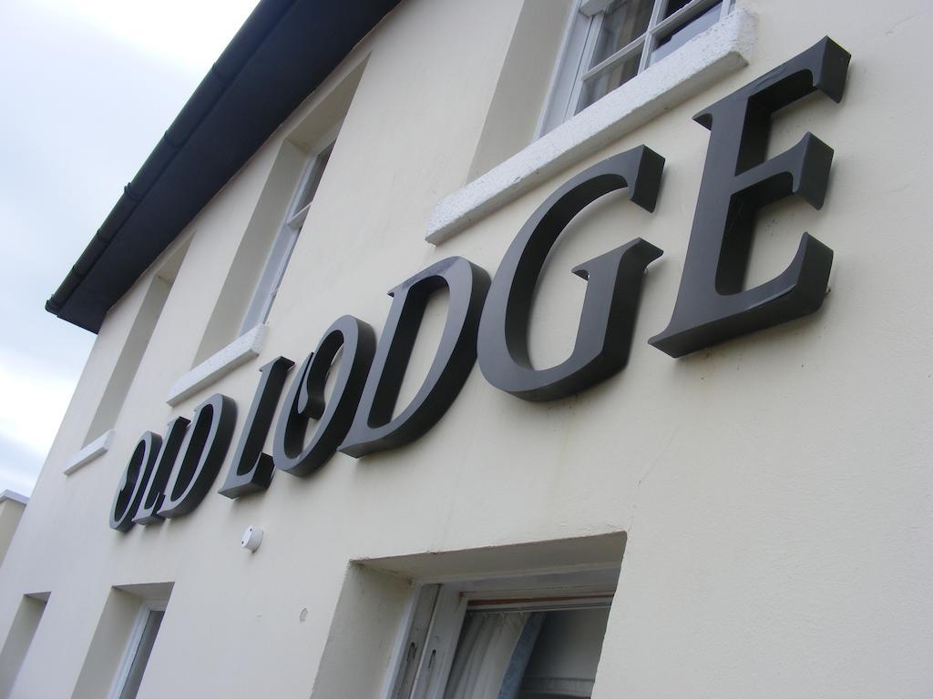 HOTEL OLD LODGE              GOSPORT  UNITED KINGDOM SEASON DEALS FROM   95